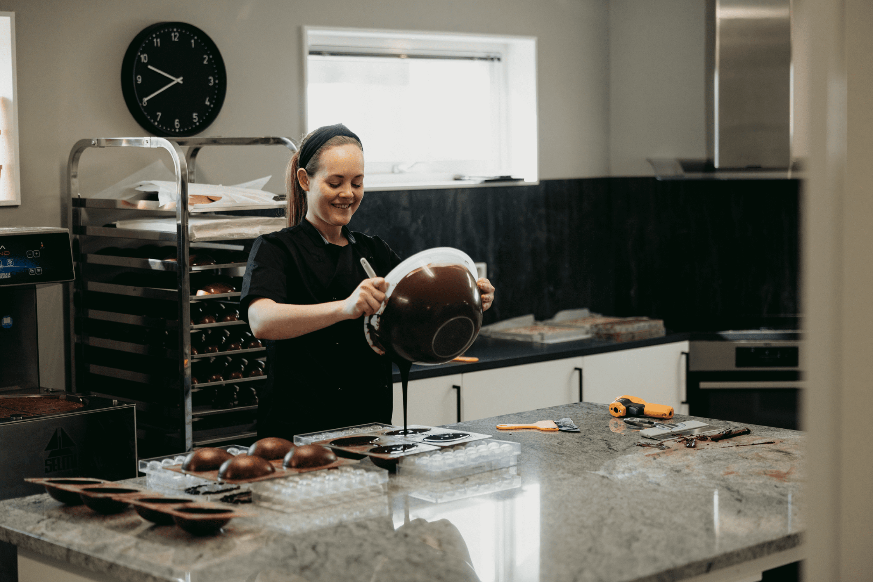 Tillverkning av chokladpraliner