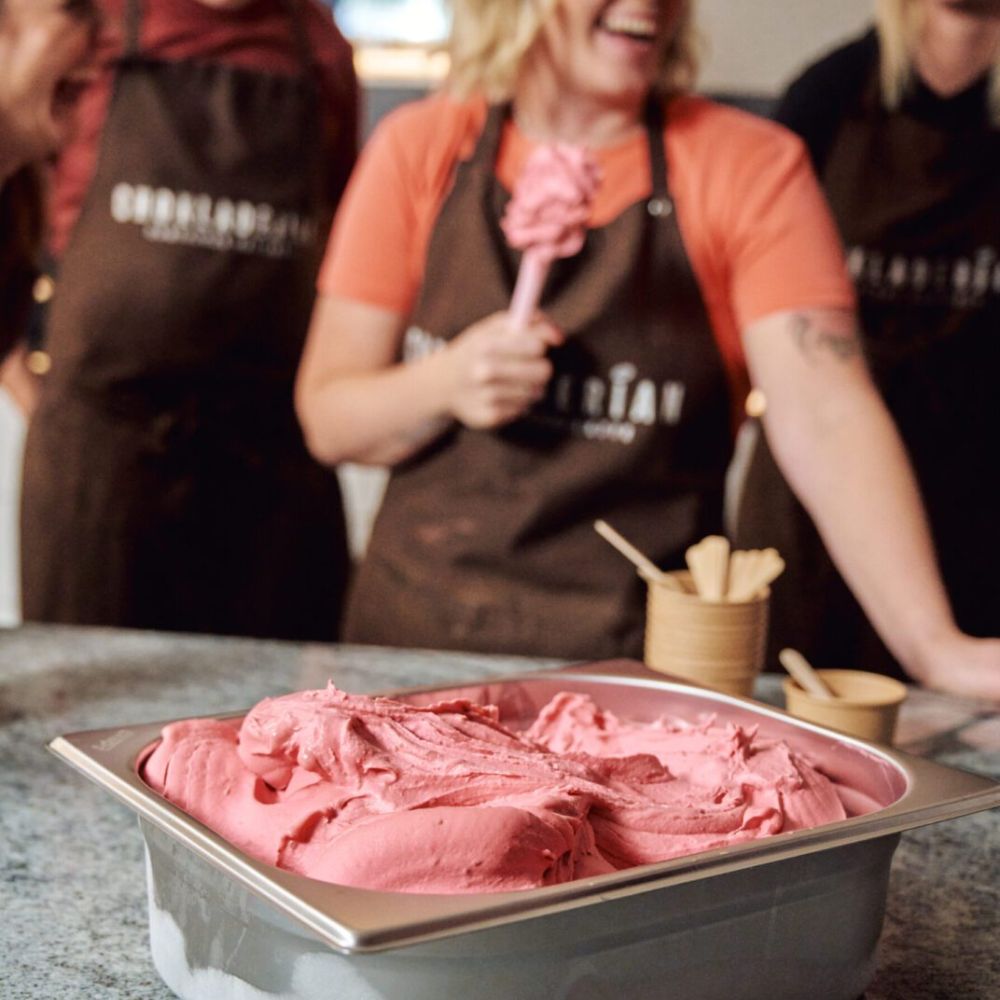 Egengjord glass i Farmors glasskurs