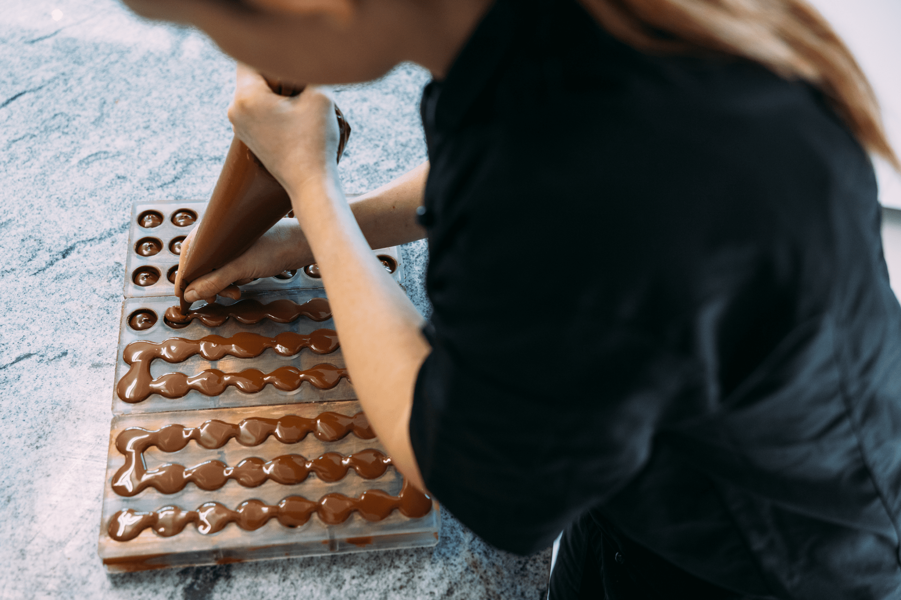 Tillverkning av chokladpraliner